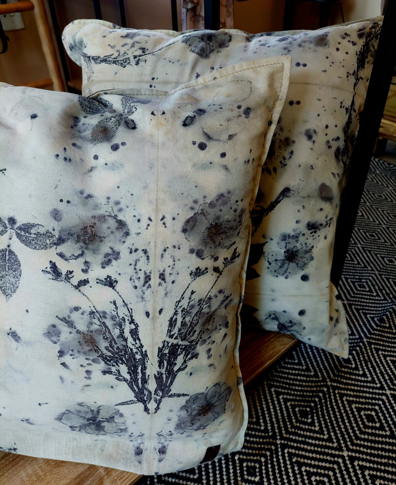 Eco print scatter cushion Large - Image 2