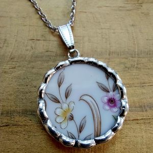 Vintage porcelain necklace