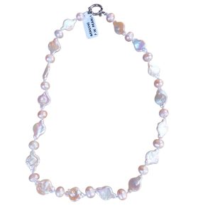 Freshwater pearls off-white
