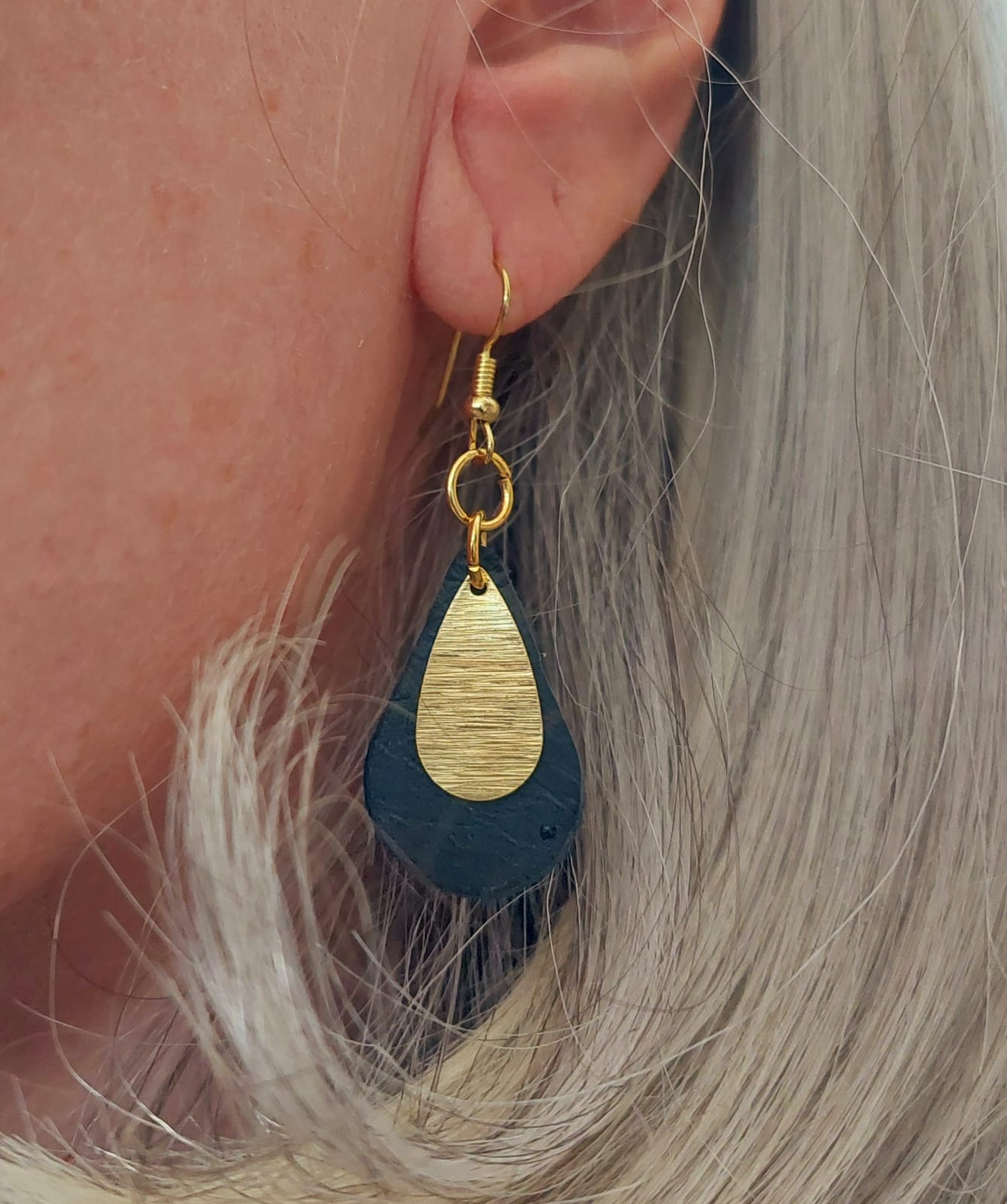 Khalani Earring teardrop - Image 3