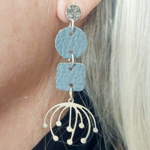 Bloom light blue 4